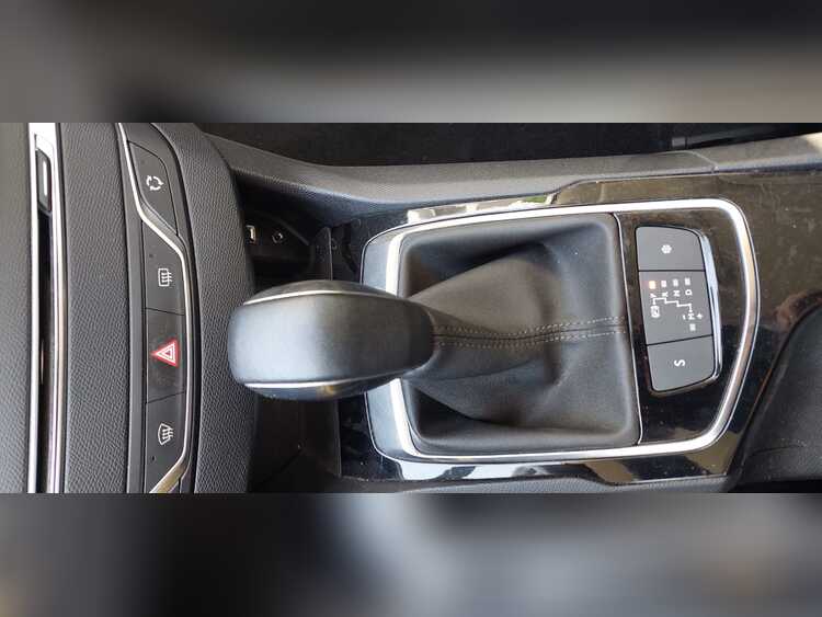 Peugeot 308 1.2 AUTOMATICO foto 8